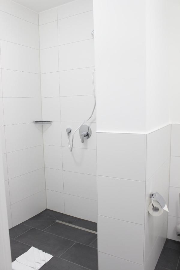 Greenpartment Boardinghousehotel เคลไฮม์ ภายนอก รูปภาพ